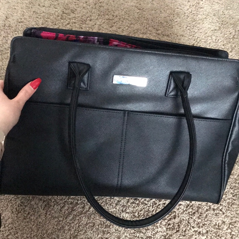 Tote bag.